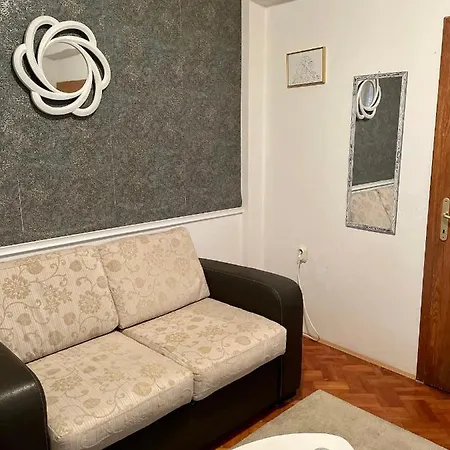 Livi Apartments- Old Town Center Ohrid