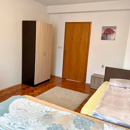 Livi Apartments- Old Town Center Apartment Ohrid
